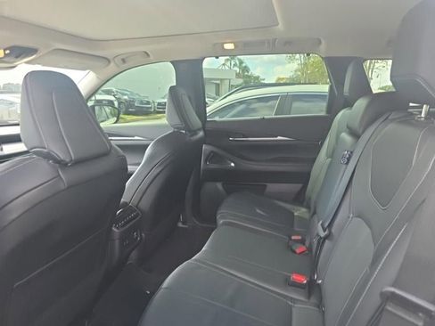 Certified 2023 INFINITI QX60 Sensory image 12