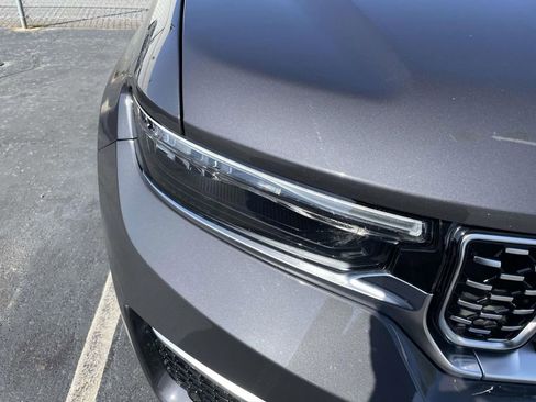 Used 2025 Jeep Grand Cherokee Summit image 17