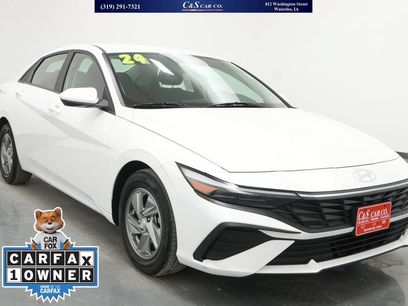 Used 2024 Hyundai Elantra SE