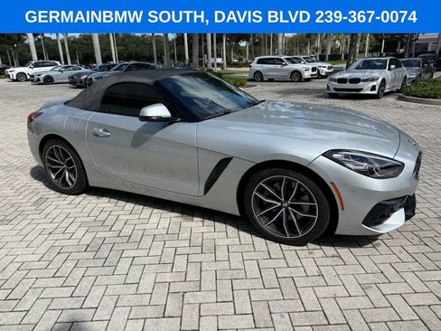 Used 2021 BMW Z4 sDrive30i w/ Executive Package RWD image 13