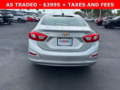 Used 2017 Chevrolet Cruze LS image 5
