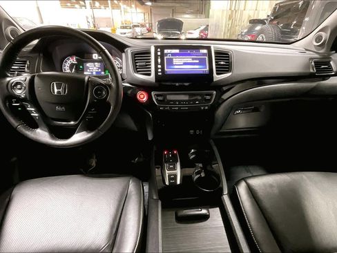 Used 2020 Honda Ridgeline RTL-E image 15