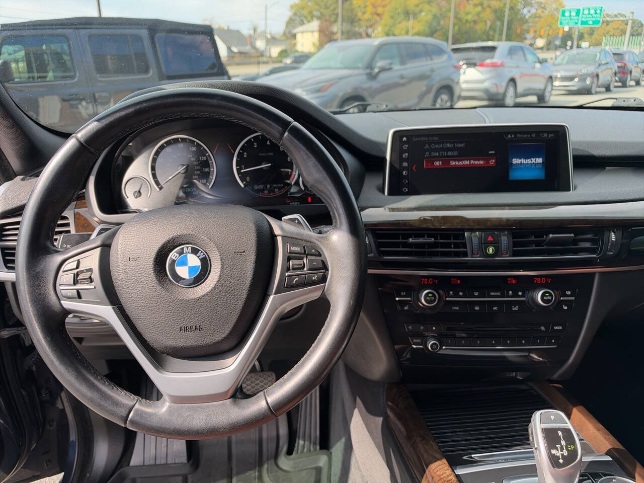 Used 2018 BMW X5 sDrive35i RWD image 2