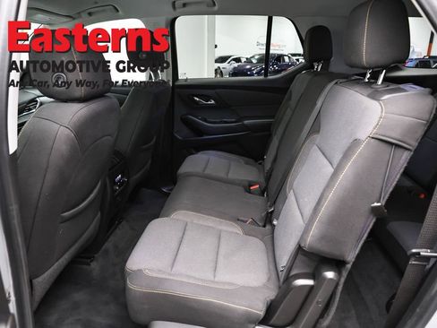 Used 2020 Chevrolet Traverse LT FWD image 22