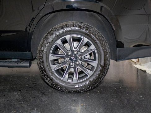 Certified 2023 Chevrolet Tahoe Z71 w/ Luxury Package image 8