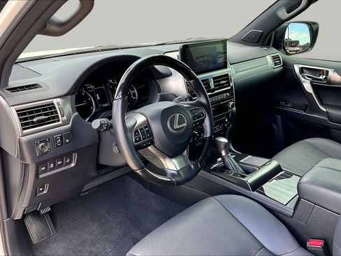 Used 2022 Lexus GX 460 Premium AWD/4WD image 18