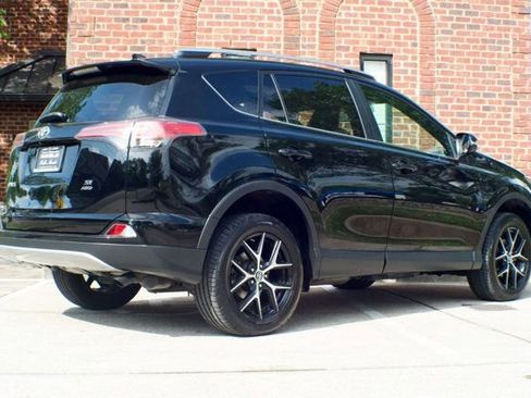 Used 2017 Toyota RAV4 SE w/ Power Extra Value Package image 5