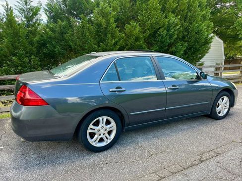 Used 2007 Honda Accord EX image 3