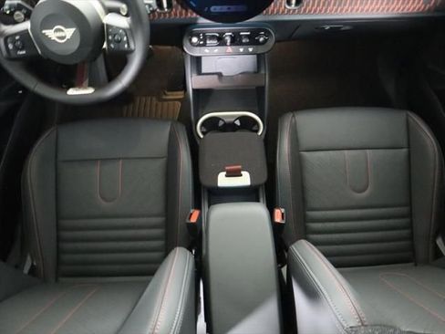 New 2026 MINI Cooper Countryman S w/ Comfort Package Max image 17