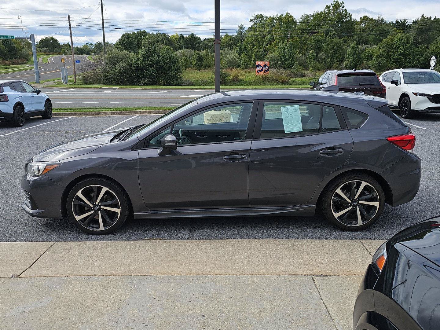 Used 2023 Subaru Impreza 2.0i Sport AWD/4WD image 4