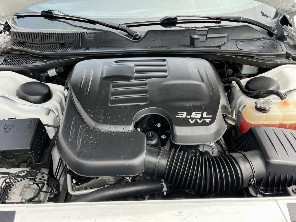 Used 2022 Dodge Challenger GT AWD/4WD image 27