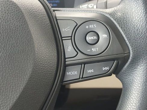 Certified 2022 Toyota Corolla LE w/ LE Convenience Package image 23