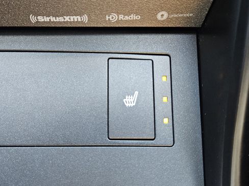 Certified 2025 Lexus IS 350 F Sport image 19