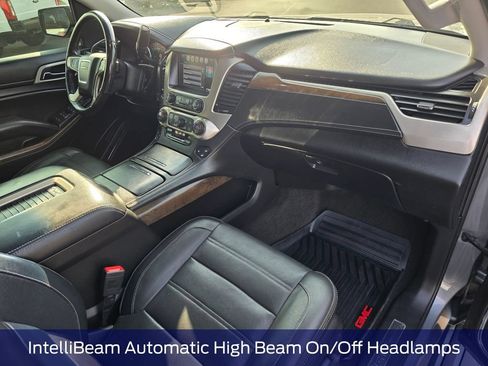Used 2018 GMC Yukon Denali w/ Denali Ultimate Package AWD/4WD image 17