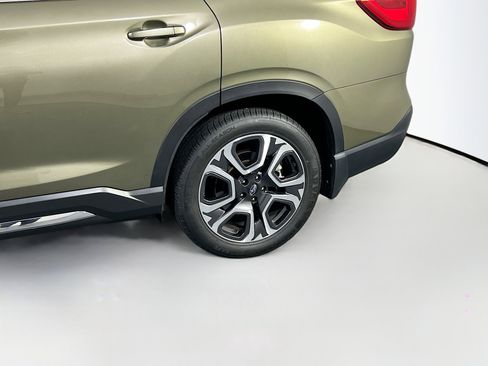 Used 2023 Subaru Ascent Limited w/ Technology Package image 32