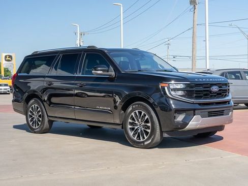 Used 2025 Ford Expedition Max Platinum AWD/4WD image 8