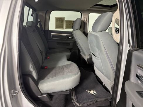 Used 2019 RAM 1500 Big Horn w/ Rambox Value Package AWD/4WD image 34