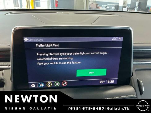 Used 2021 GMC Yukon SLT w/ SLT Premium Package AWD/4WD image 47
