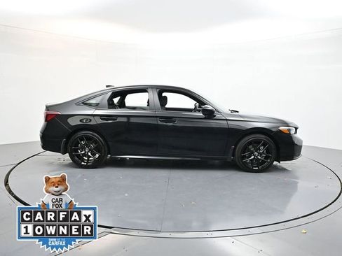 Used 2025 Honda Civic Sport image 8