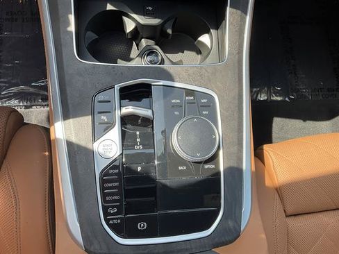 Certified 2024 BMW X5 xDrive40i w/ Premium Package AWD/4WD image 18