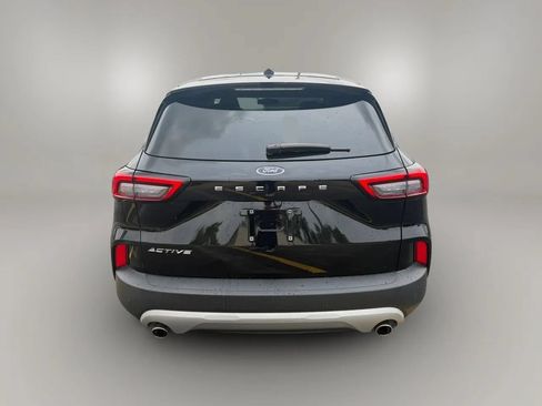 Used 2023 Ford Escape Active w/ Tech Pack #1 FWD image 6