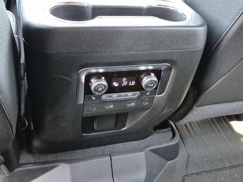 New 2026 GMC Yukon AT4 w/ AT4 Premium Plus Package AWD/4WD image 15