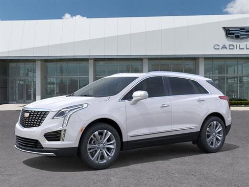 New 2025 Cadillac XT5 Premium Luxury image 3
