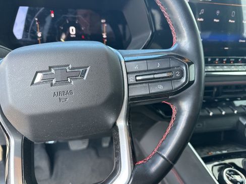 Used 2023 Chevrolet Colorado Z71 w/ Z71 Convenience Package 2 image 16