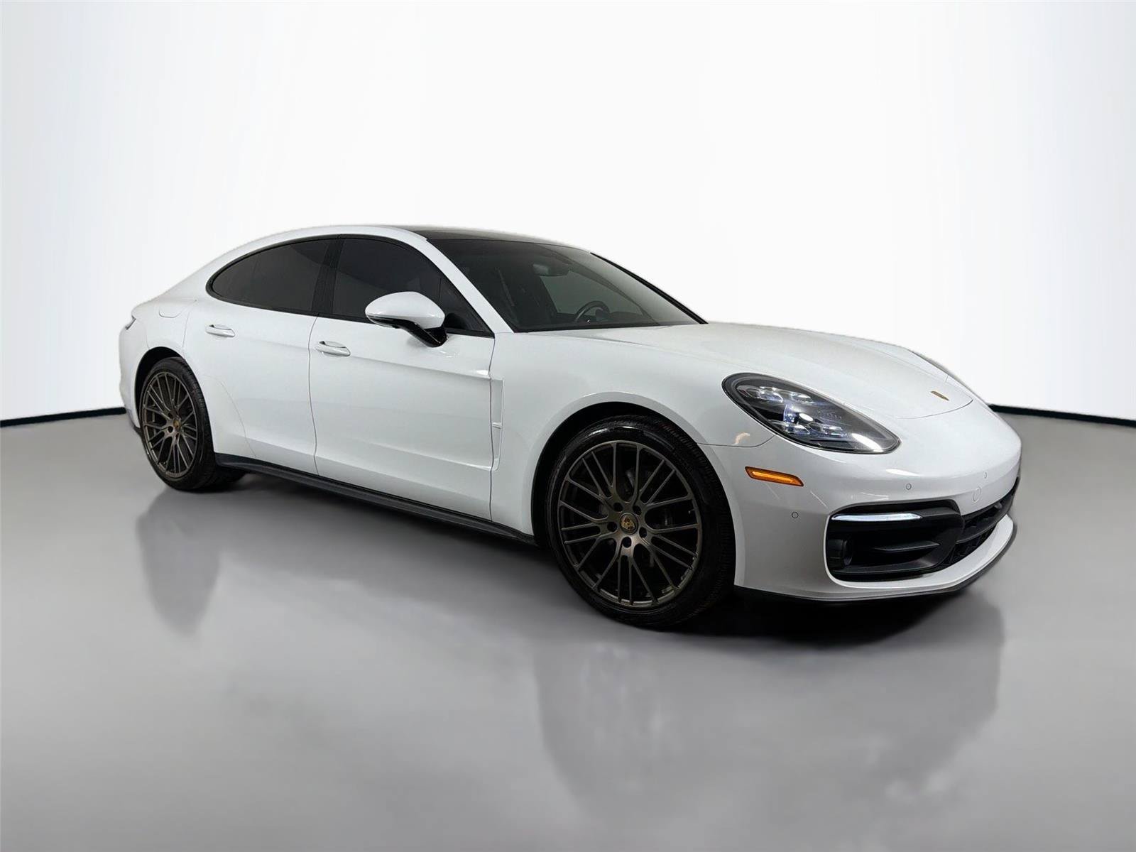 Certified 2023 Porsche Panamera Platinum Edition w/ Sport Chrono Package RWD image 9