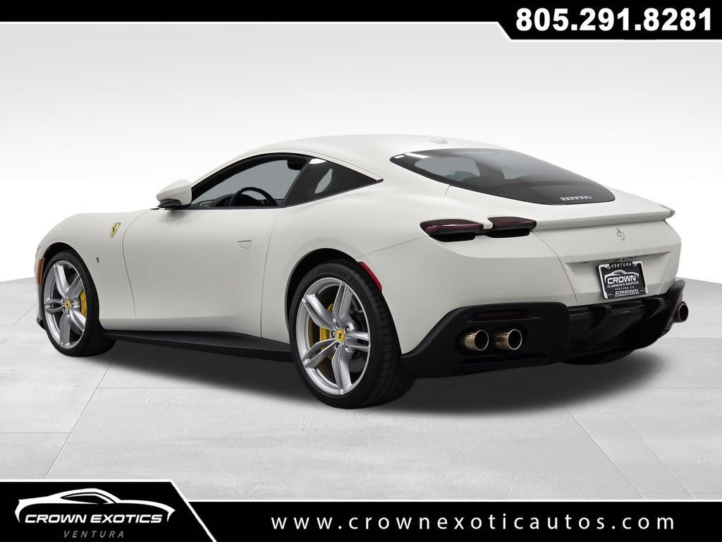 Used 2024 Ferrari Roma RWD image 5