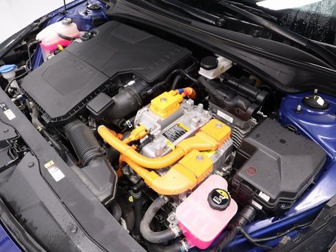 Certified 2023 Hyundai Elantra Limited image 12