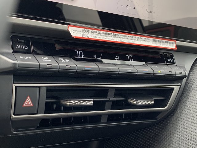Used 2026 Toyota Camry SE w/ Multimedia Upgrade Package FWD image 30