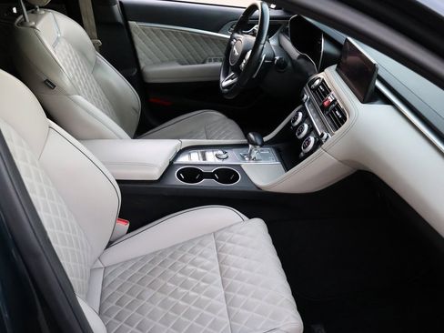 Used 2023 Genesis G70 3.3T w/ Sport Prestige Package image 12