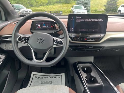 Certified 2023 Volkswagen ID.4 Pro AWD/4WD image 17