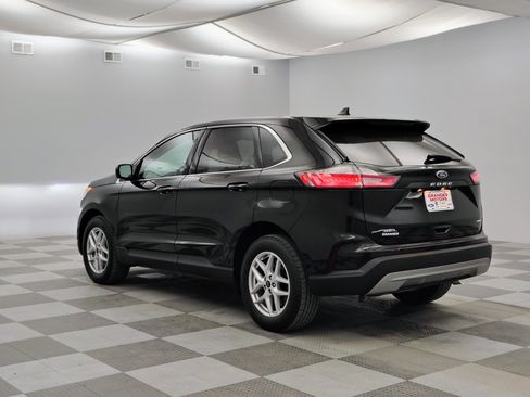 Used 2024 Ford Edge SEL w/ Convenience Package AWD/4WD image 7