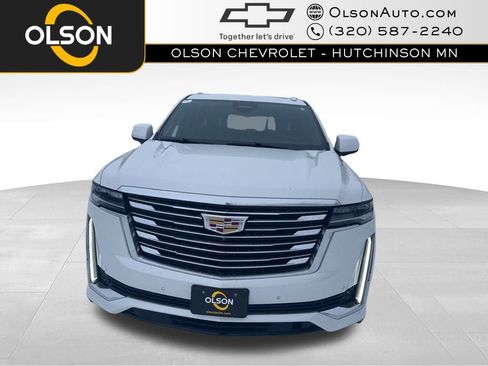 Used 2022 Cadillac Escalade ESV Premium Luxury Platinum image 8