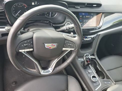 Certified 2023 Cadillac XT6 Sport AWD/4WD image 13