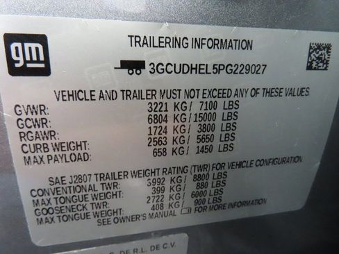 Used 2023 Chevrolet Silverado 1500 ZR2 w/ Technology Package image 81