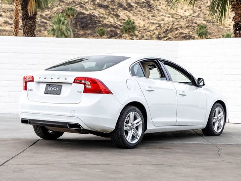 Used 2015 Volvo S60 T5 Premier image 10