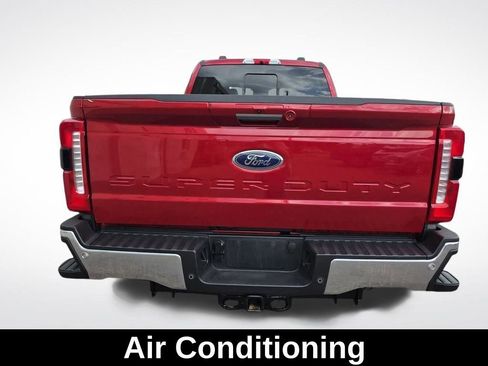 Used 2024 Ford F350 Lariat image 7
