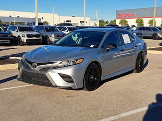 Used 2019 Toyota Camry SE video 2
