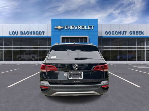 Used 2022 Volkswagen Taos S FWD image 7