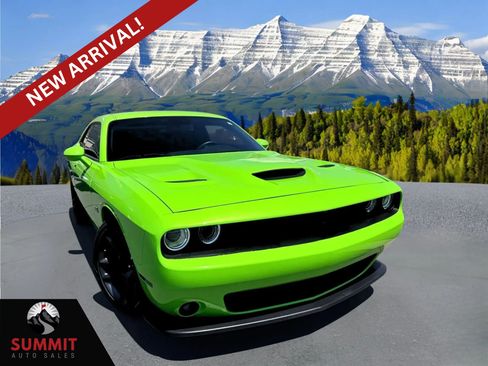 Used 2023 Dodge Challenger R/T Scat Pack RWD image 1