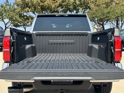 Certified 2025 Toyota Tacoma SR5 image 28