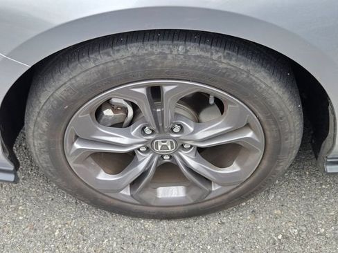 Used 2024 Honda Accord EX image 8