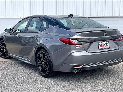 Used 2026 Toyota Camry XSE FWD image 15