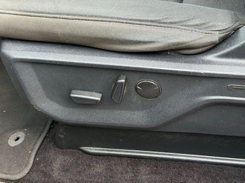 Certified 2022 Ford F150 XLT w/ Equipment Group 302A High image 20