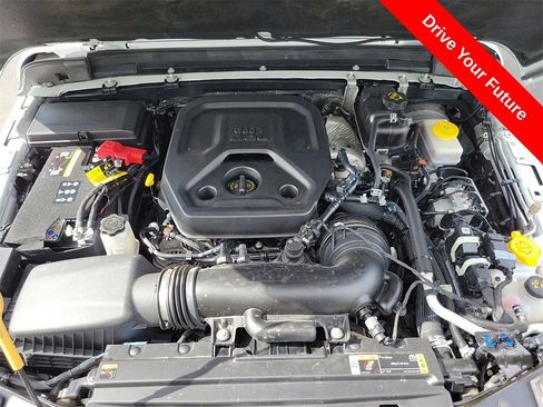 Used 2024 Jeep Wrangler Unlimited Sport AWD/4WD image 27