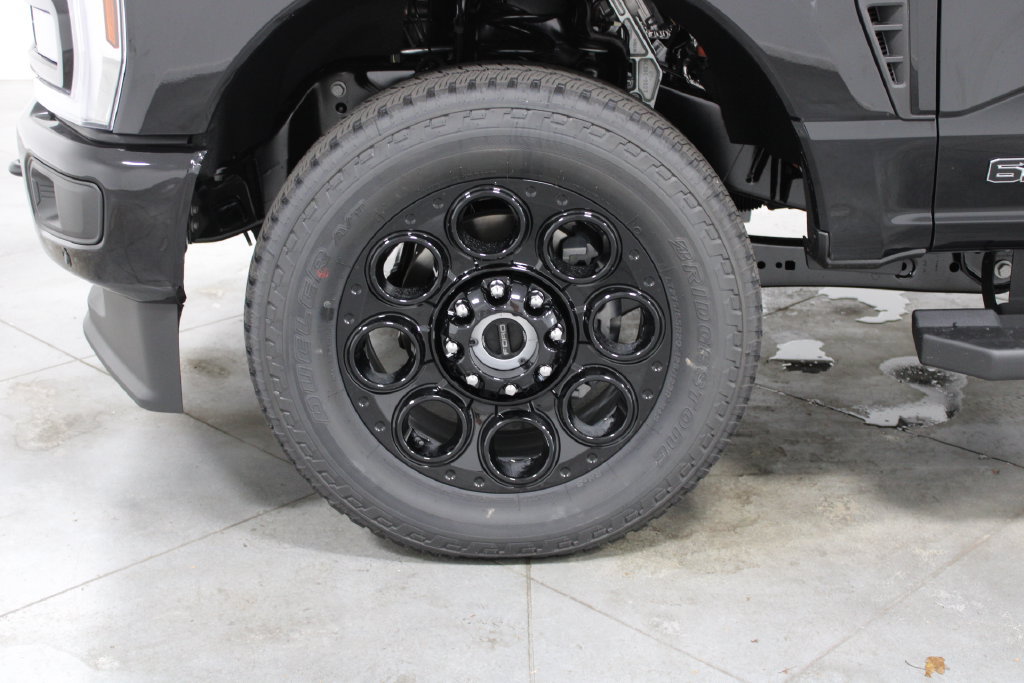 New 2026 Ford F350 Lariat w/ Black Appearance Package AWD/4WD image 21