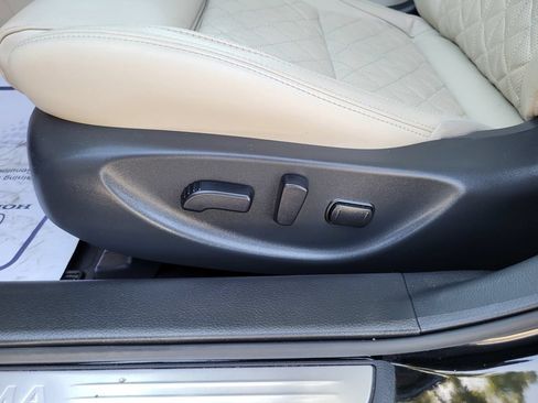Used 2022 Nissan Maxima Platinum w/ Sport Mat Group FWD image 14